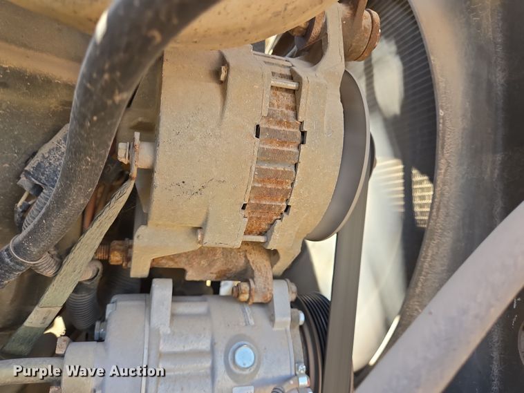 image for item DT4800 1999 GMC C6500 pressure digger truck