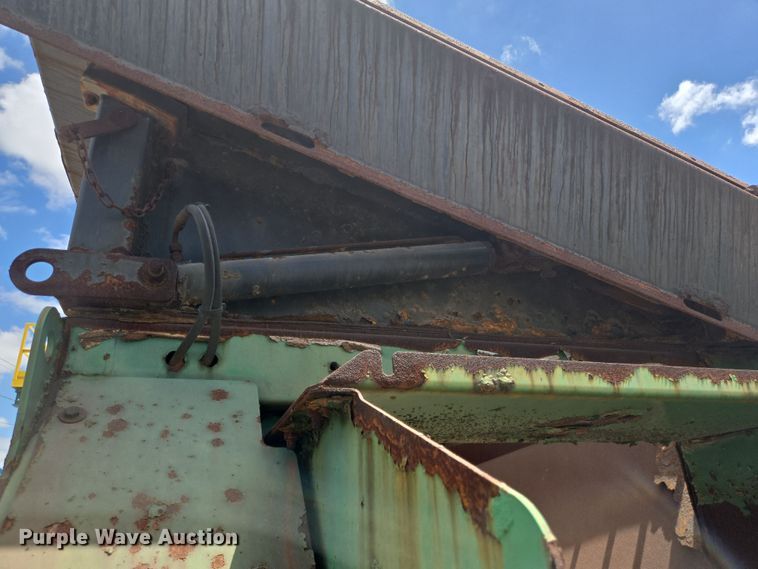 image for item DT4809 McCloskey S190 mobile screening plant