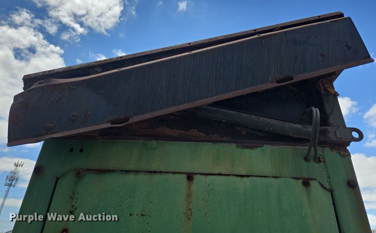 image for item DT4809 McCloskey S190 mobile screening plant