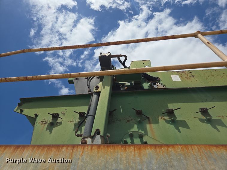 image for item DT4809 McCloskey S190 mobile screening plant