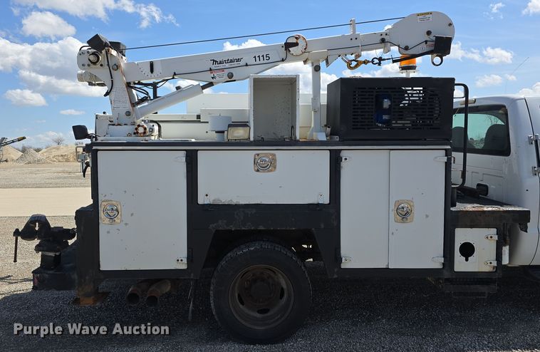 image for item DT6776 2009 Ford F550 Super Duty XL utility / service truck