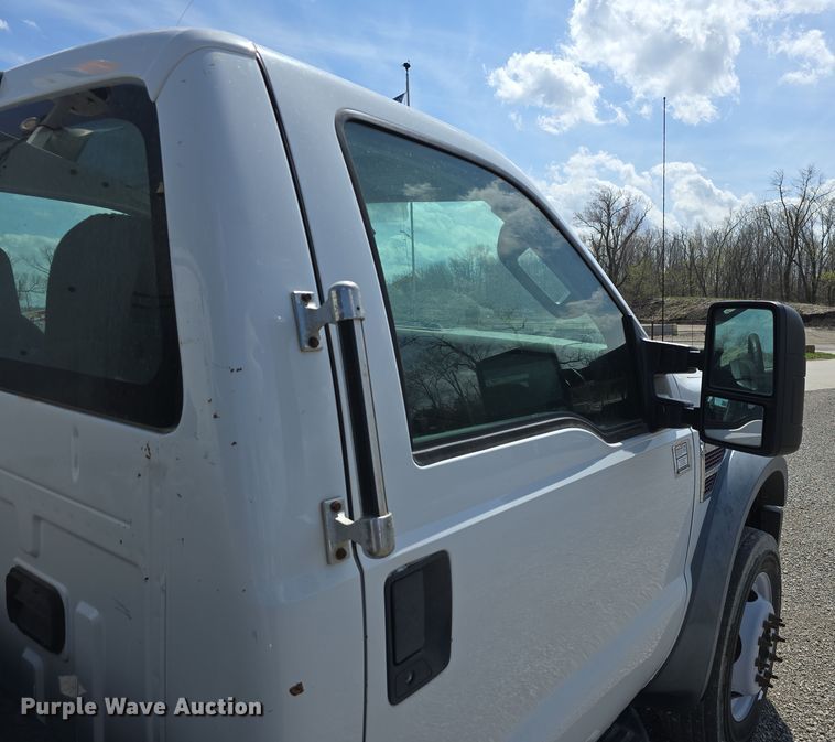 image for item DT6776 2009 Ford F550 Super Duty XL utility / service truck