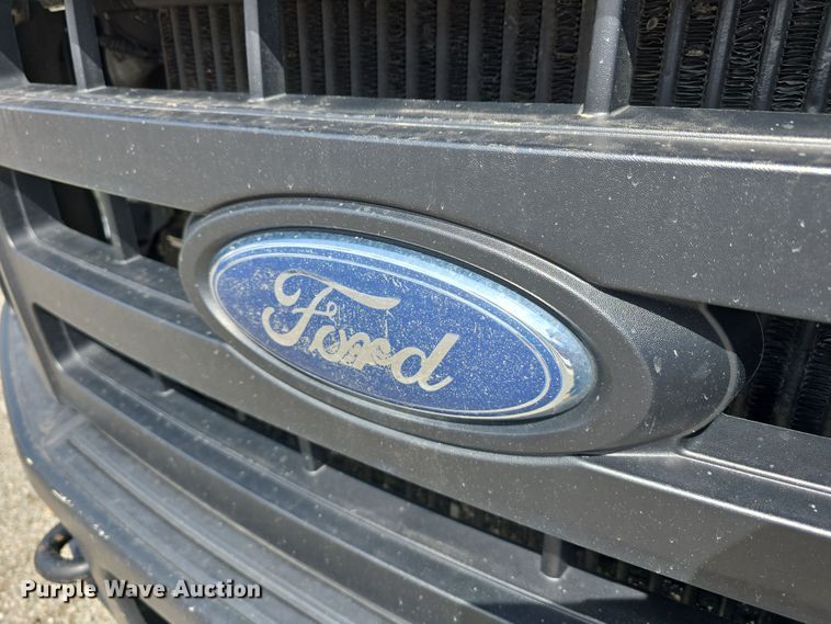 image for item DT6776 2009 Ford F550 Super Duty XL utility / service truck