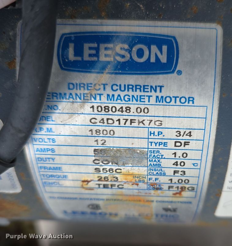 image for item DT6777 2010 Ford E450 Super Duty utility/ service van