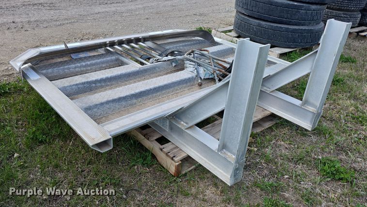 image for item DT6794 Truck accessories