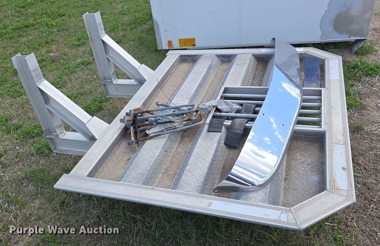 image for item DT6794 Truck accessories