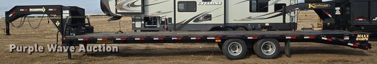 image for item DT7096 2018 Diamond T 10232DTF equipment trailer
