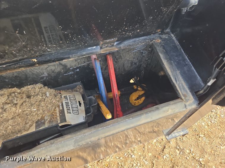 image for item DT7096 2018 Diamond T 10232DTF equipment trailer