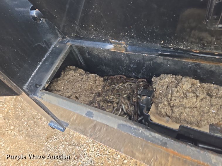 image for item DT7096 2018 Diamond T 10232DTF equipment trailer