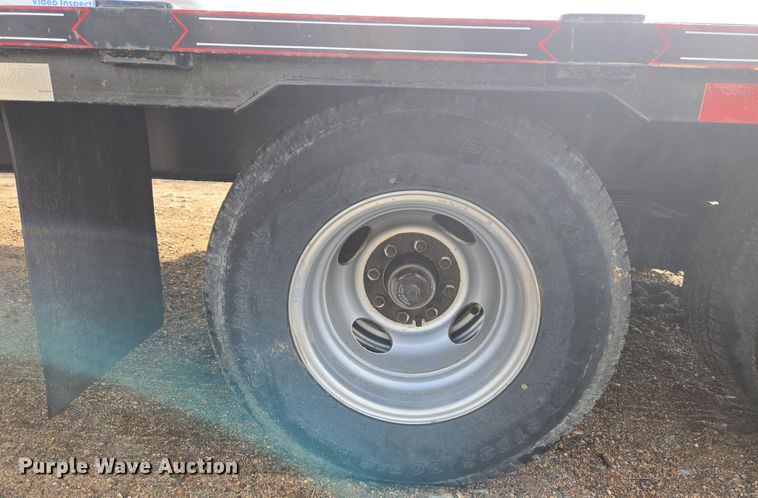 image for item DT7096 2018 Diamond T 10232DTF equipment trailer