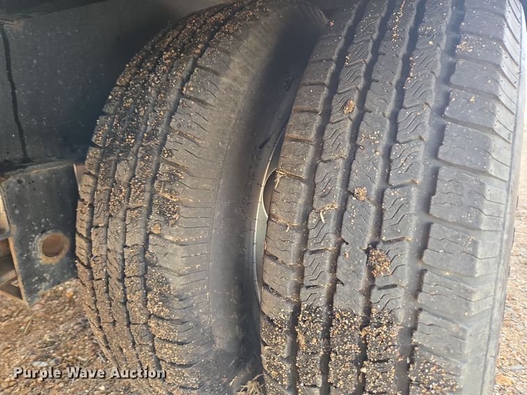 image for item DT7096 2018 Diamond T 10232DTF equipment trailer