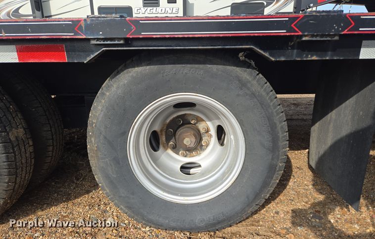 image for item DT7096 2018 Diamond T 10232DTF equipment trailer