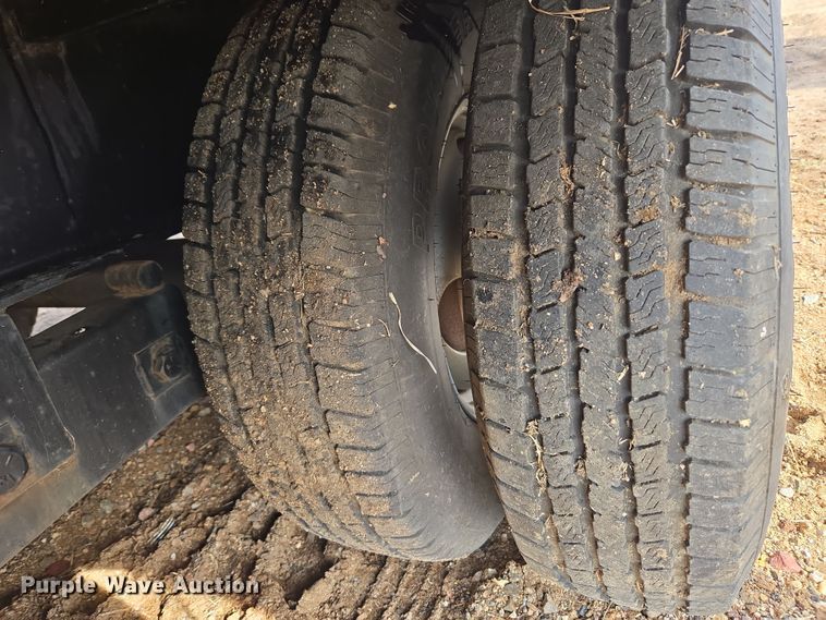 image for item DT7096 2018 Diamond T 10232DTF equipment trailer