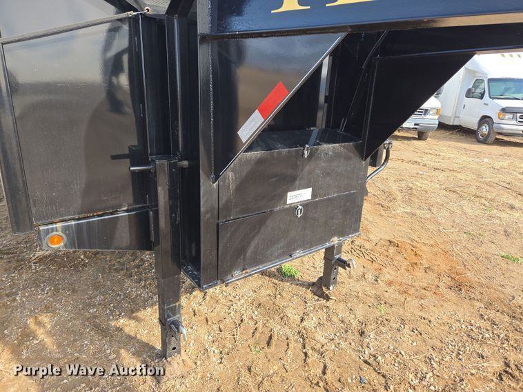 image for item DT7097 2022 Kaufman dump trailer