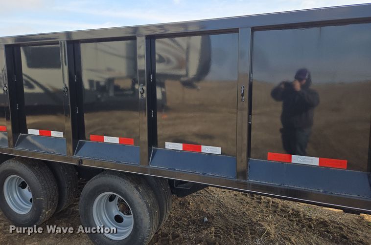 image for item DT7097 2022 Kaufman dump trailer