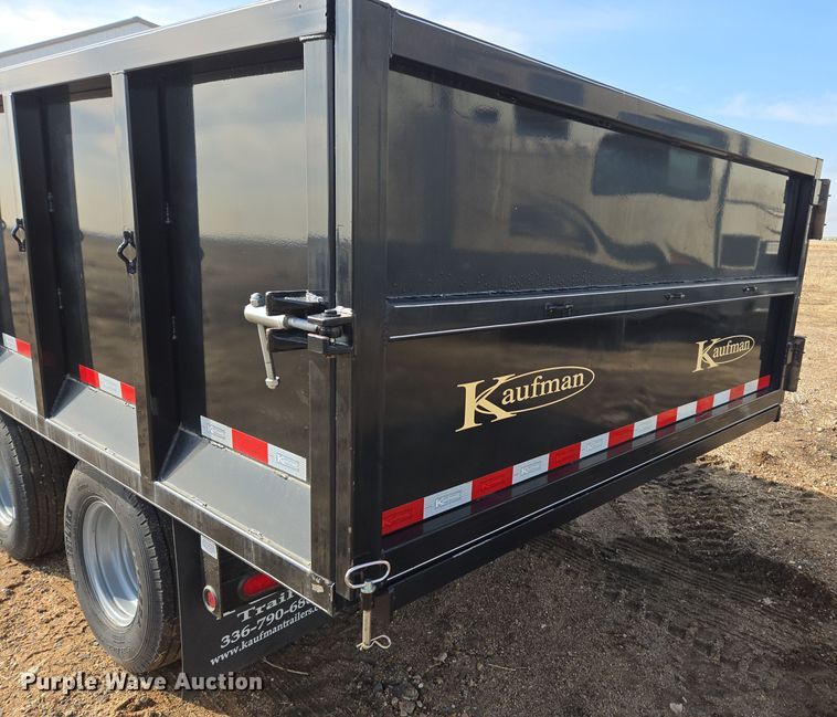 image for item DT7097 2022 Kaufman dump trailer