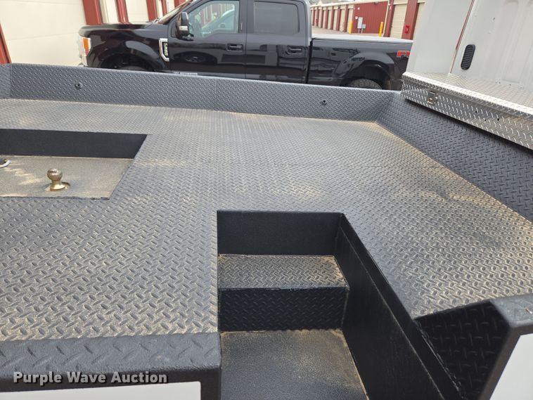 image for item DT7103 2007 Freightliner Business Class M2 Crew Cab flatbed truck