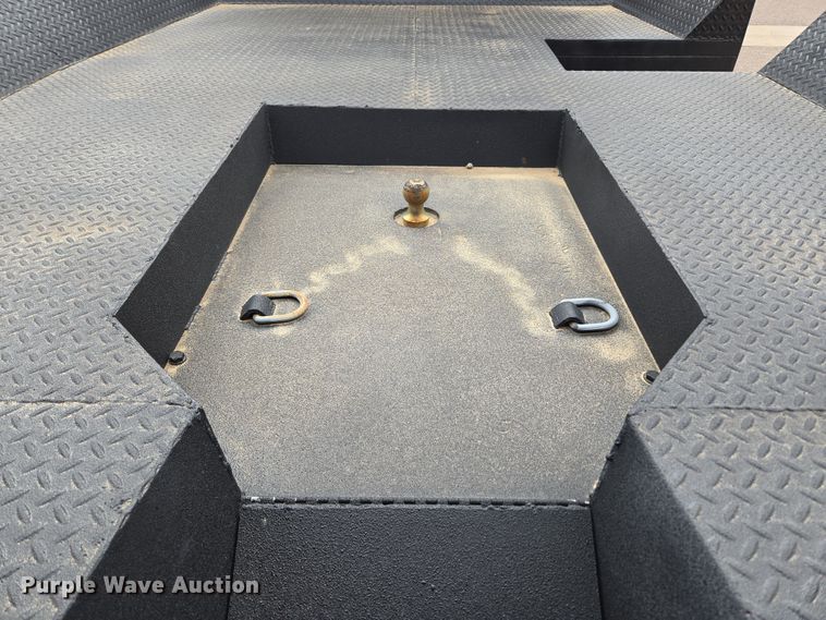 image for item DT7103 2007 Freightliner Business Class M2 Crew Cab flatbed truck