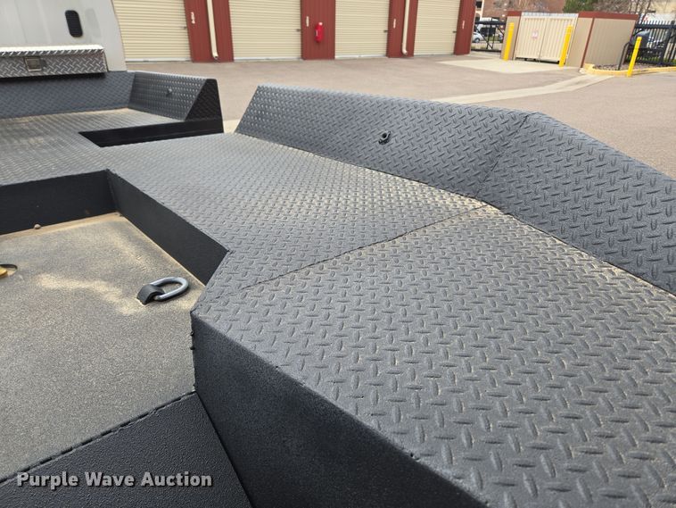 image for item DT7103 2007 Freightliner Business Class M2 Crew Cab flatbed truck