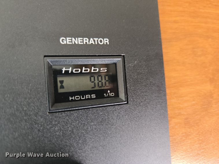 image for item DT7104 2003 Freightliner XC Chassis RV