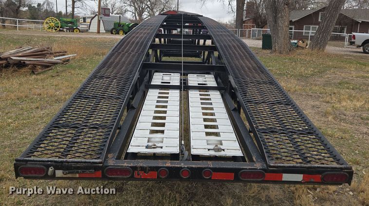 image for item DT7106 2019 Kaufman car carrier