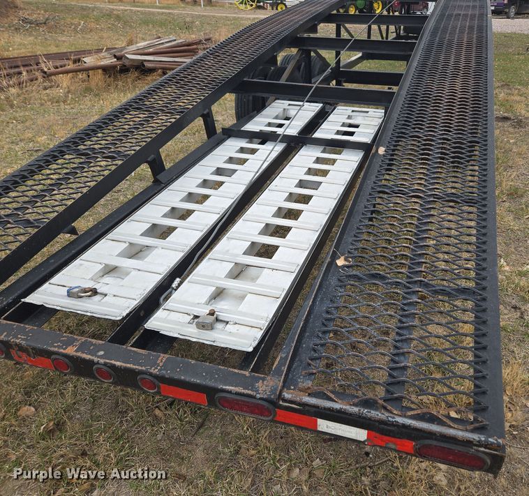 image for item DT7106 2019 Kaufman car carrier