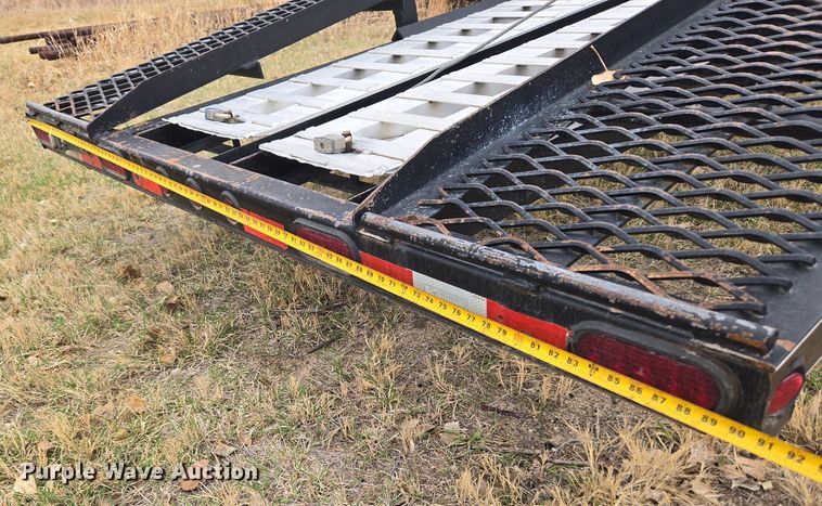 image for item DT7106 2019 Kaufman car carrier