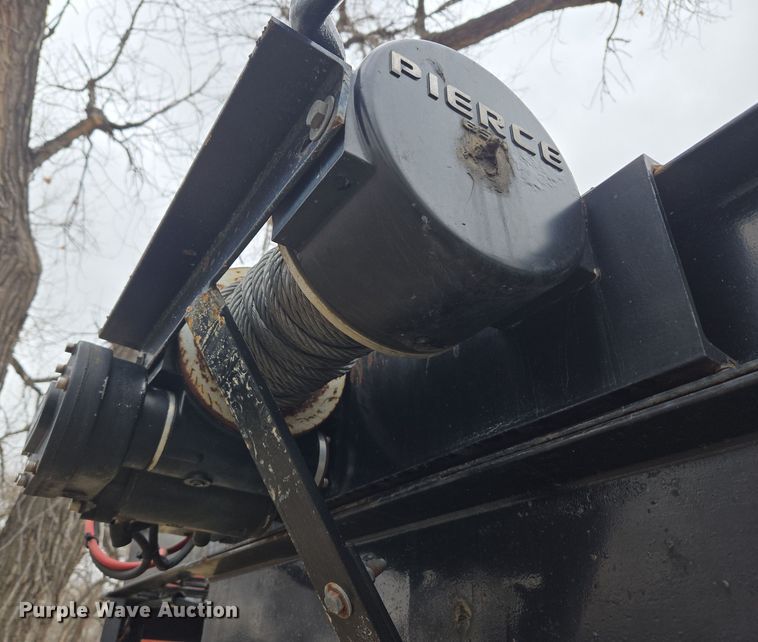 image for item DT7106 2019 Kaufman car carrier