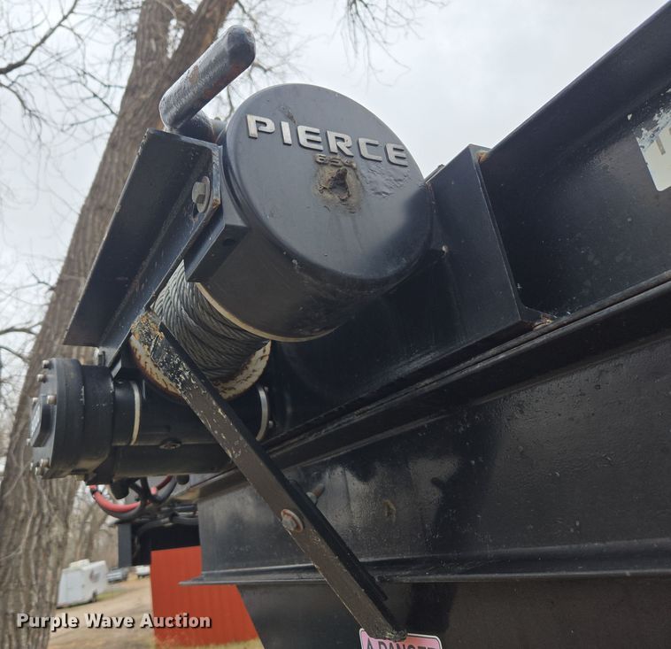 image for item DT7106 2019 Kaufman car carrier