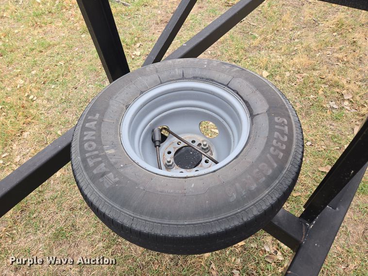 image for item DT7106 2019 Kaufman car carrier