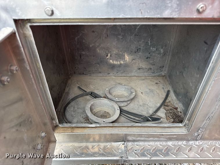 image for item DU3443 CM ALSK-03946034SD flatbed pickup truck bed