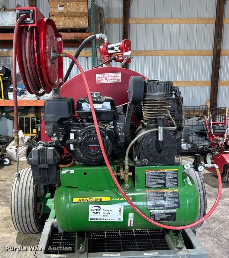 image for item DU3445 John Deere AC2-20GHS air compressor