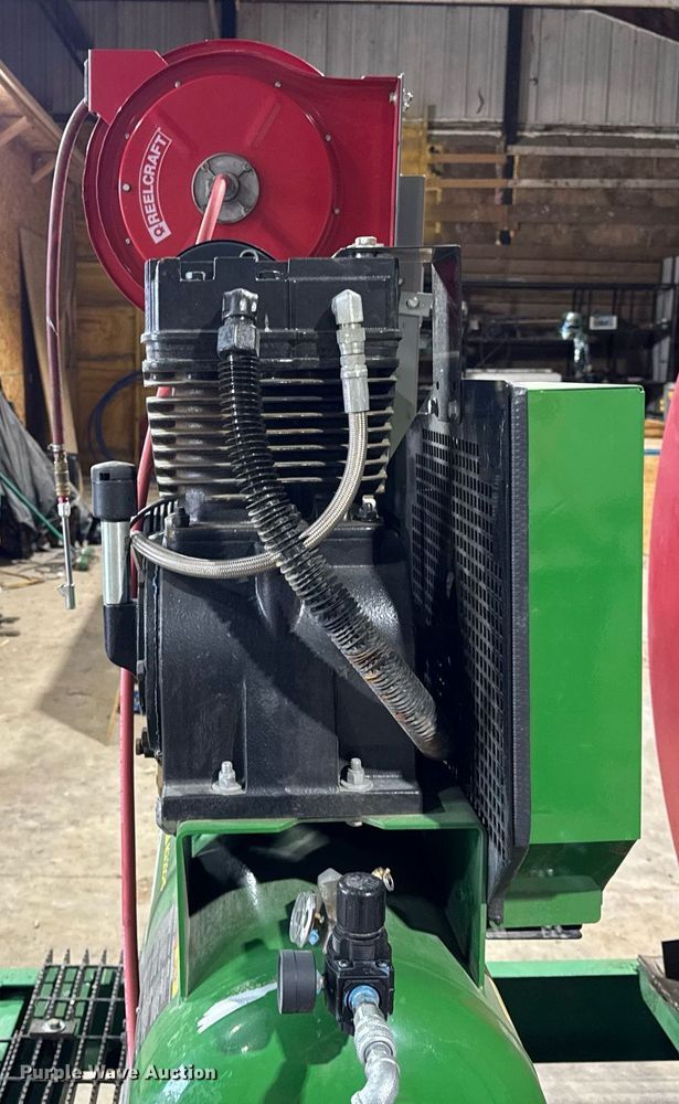 image for item DU3445 John Deere AC2-20GHS air compressor