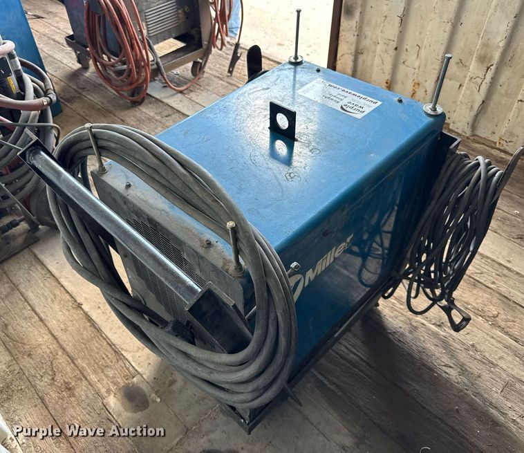 image for item DU3450 Miller Dialarc 250 welder