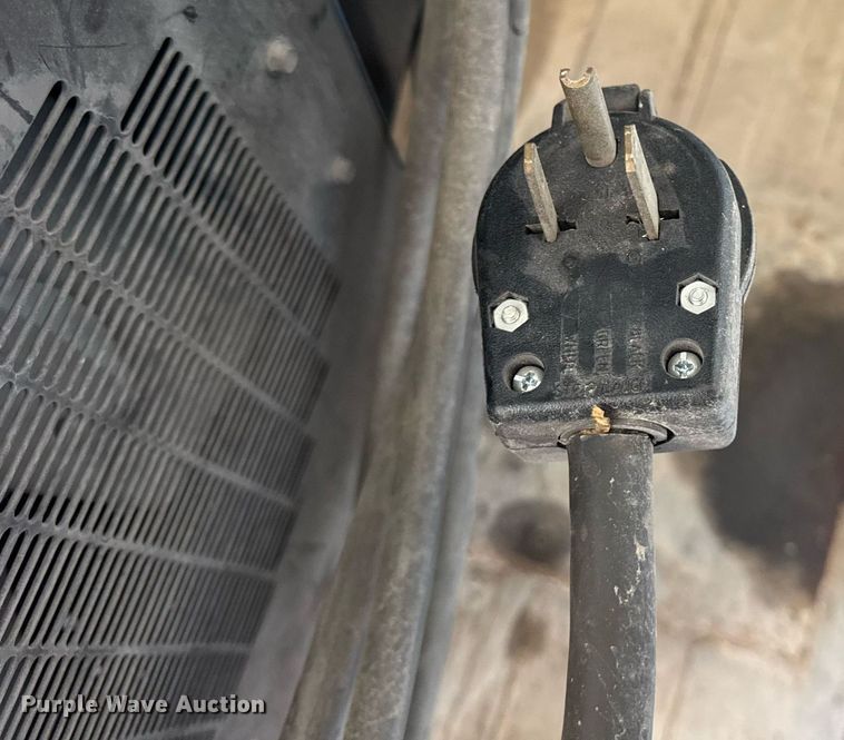 image for item DU3450 Miller Dialarc 250 welder