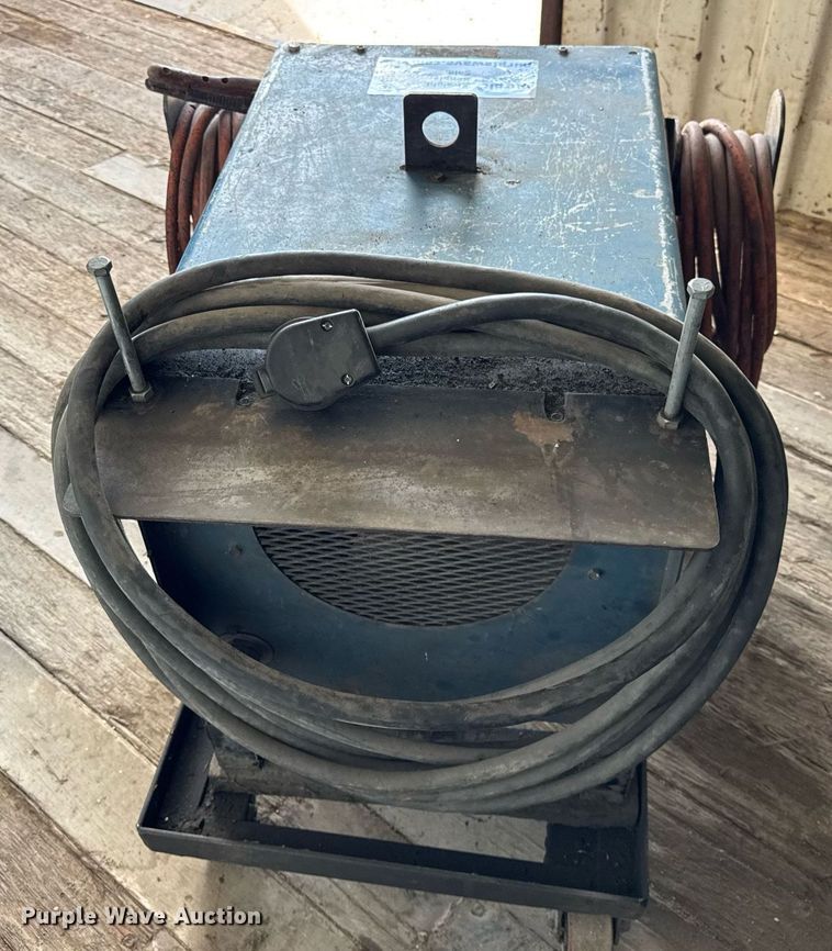 image for item DU3451 Miller Dialarc 250 welder