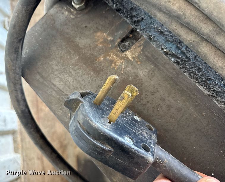 image for item DU3451 Miller Dialarc 250 welder