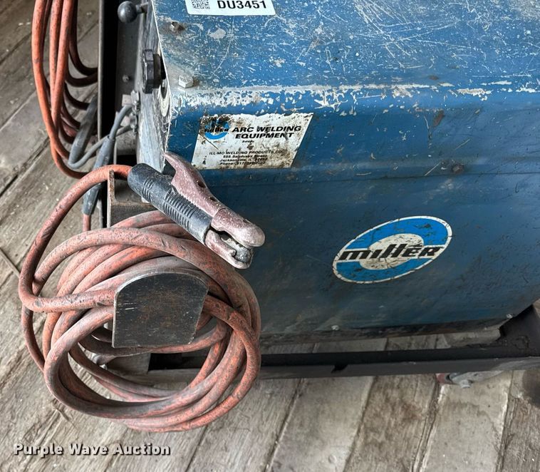 image for item DU3451 Miller Dialarc 250 welder