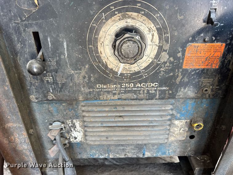 image for item DU3451 Miller Dialarc 250 welder