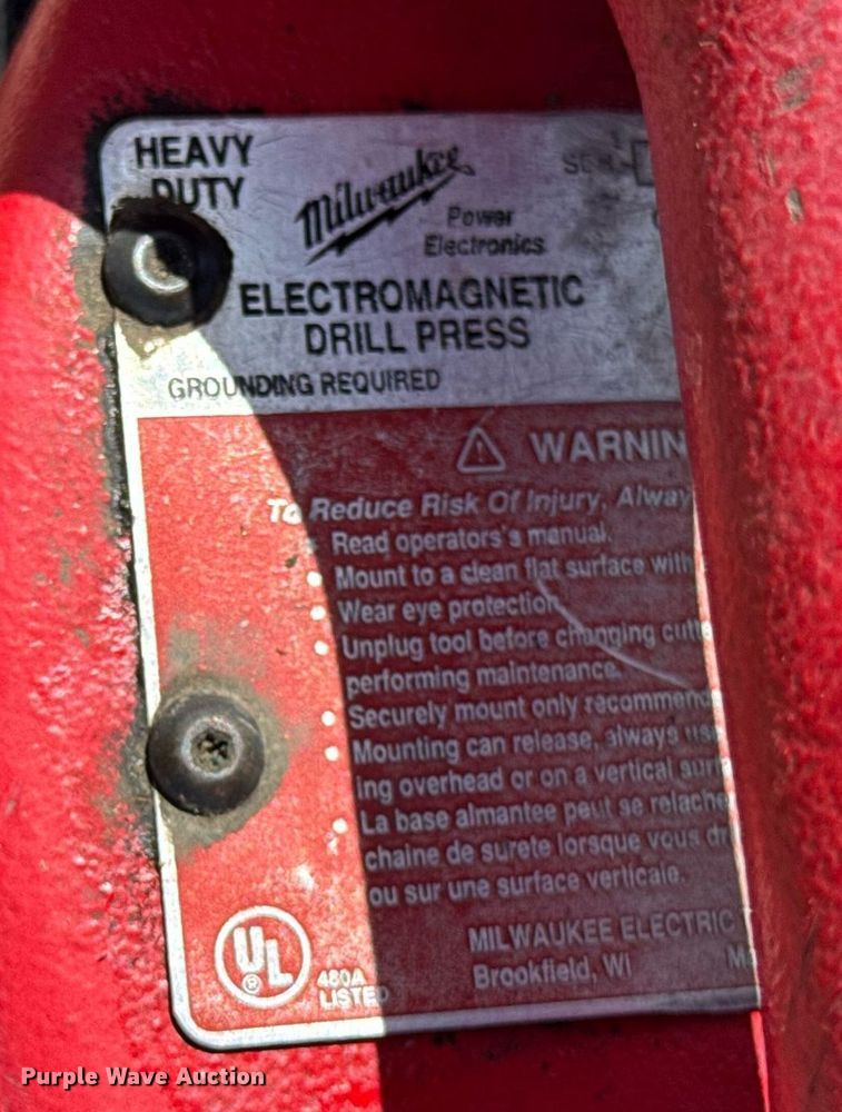 image for item DU3453 Milwaukee electromagnetic drill press