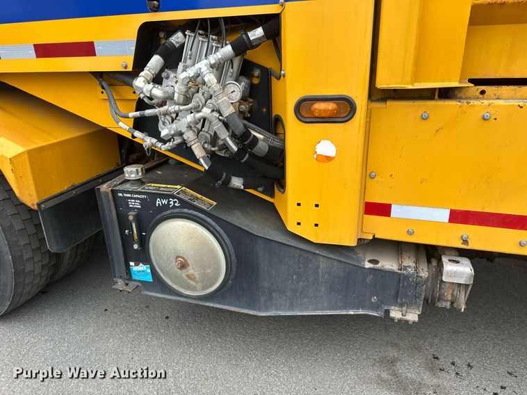 image for item DV0749 2016 Freightliner  M2 refuse truck