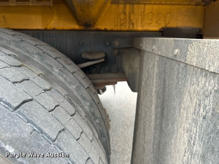 image for item DV0749 2016 Freightliner  M2 refuse truck