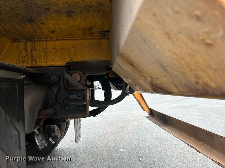 image for item DV0749 2016 Freightliner  M2 refuse truck