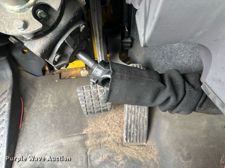 image for item DV0749 2016 Freightliner  M2 refuse truck