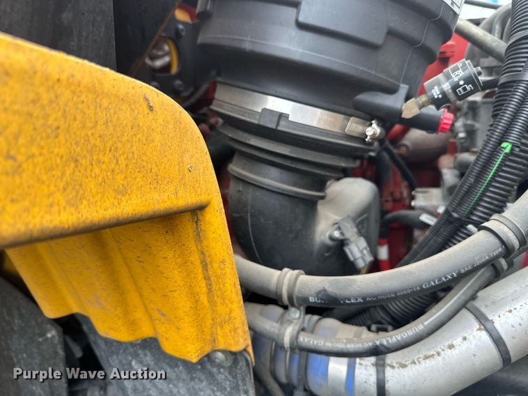 image for item DV0749 2016 Freightliner  M2 refuse truck