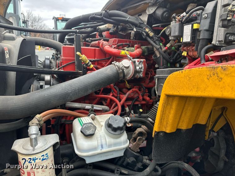 image for item DV0749 2016 Freightliner  M2 refuse truck