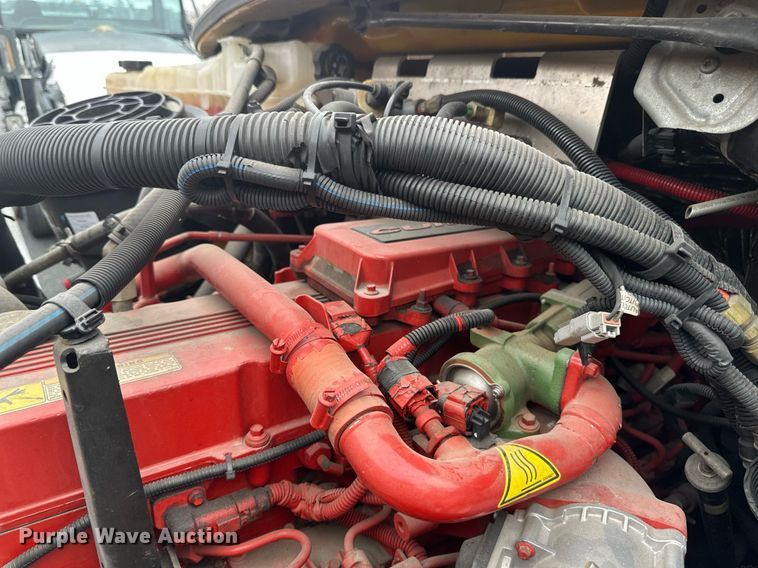 image for item DV0749 2016 Freightliner  M2 refuse truck