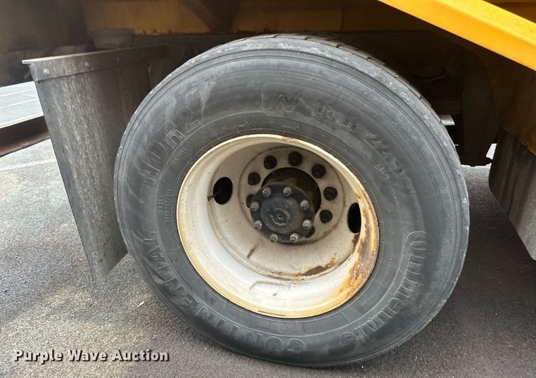 image for item DV0749 2016 Freightliner  M2 refuse truck