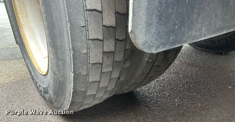 image for item DV0749 2016 Freightliner  M2 refuse truck