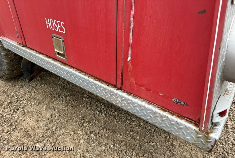 image for item DV1882 1972 Ford 700 pumper fire truck